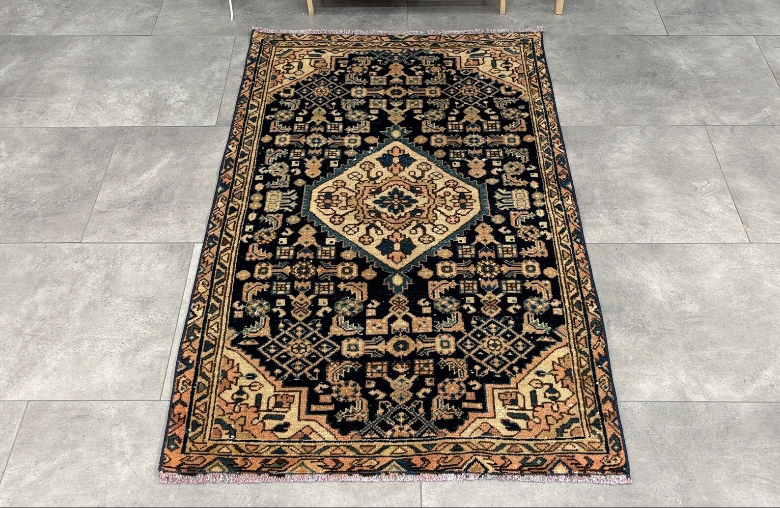 Vintage Persian Accent Area Rug 3 x 4.5 ft