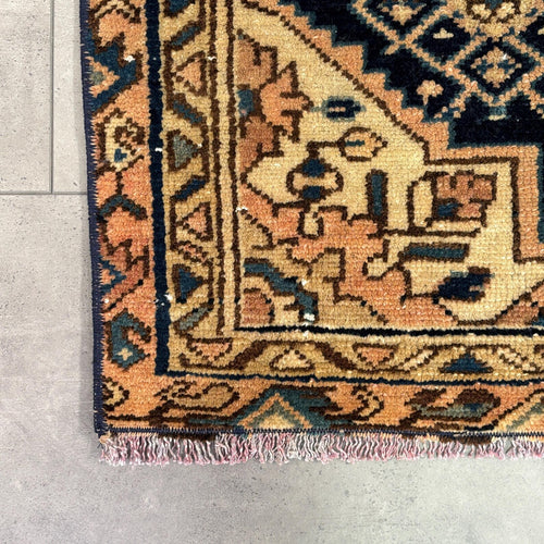 Vintage Persian Accent Area Rug 3 x 4.5 ft