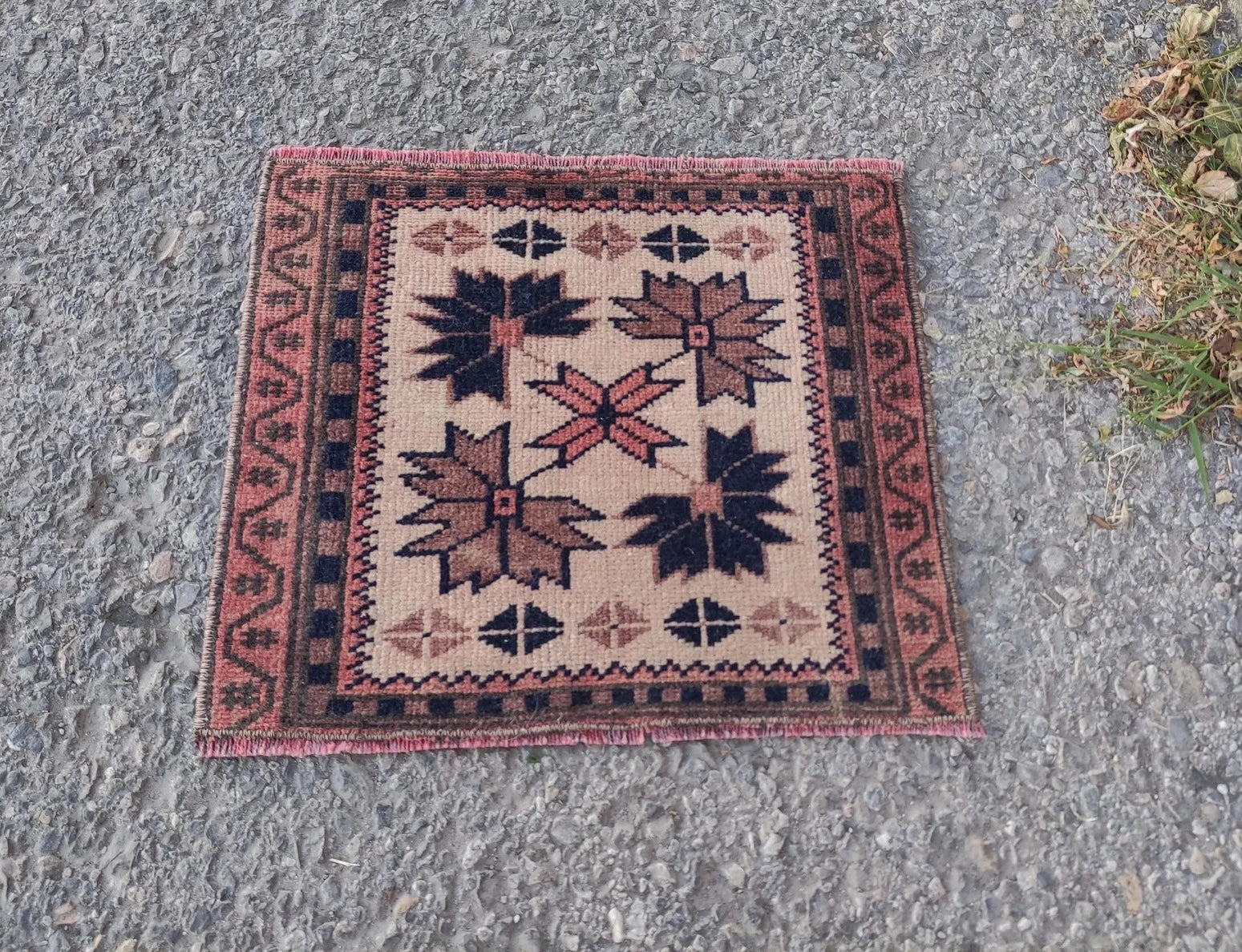Vintage Turkish Mini Rug 1.4 x 1.2 ft