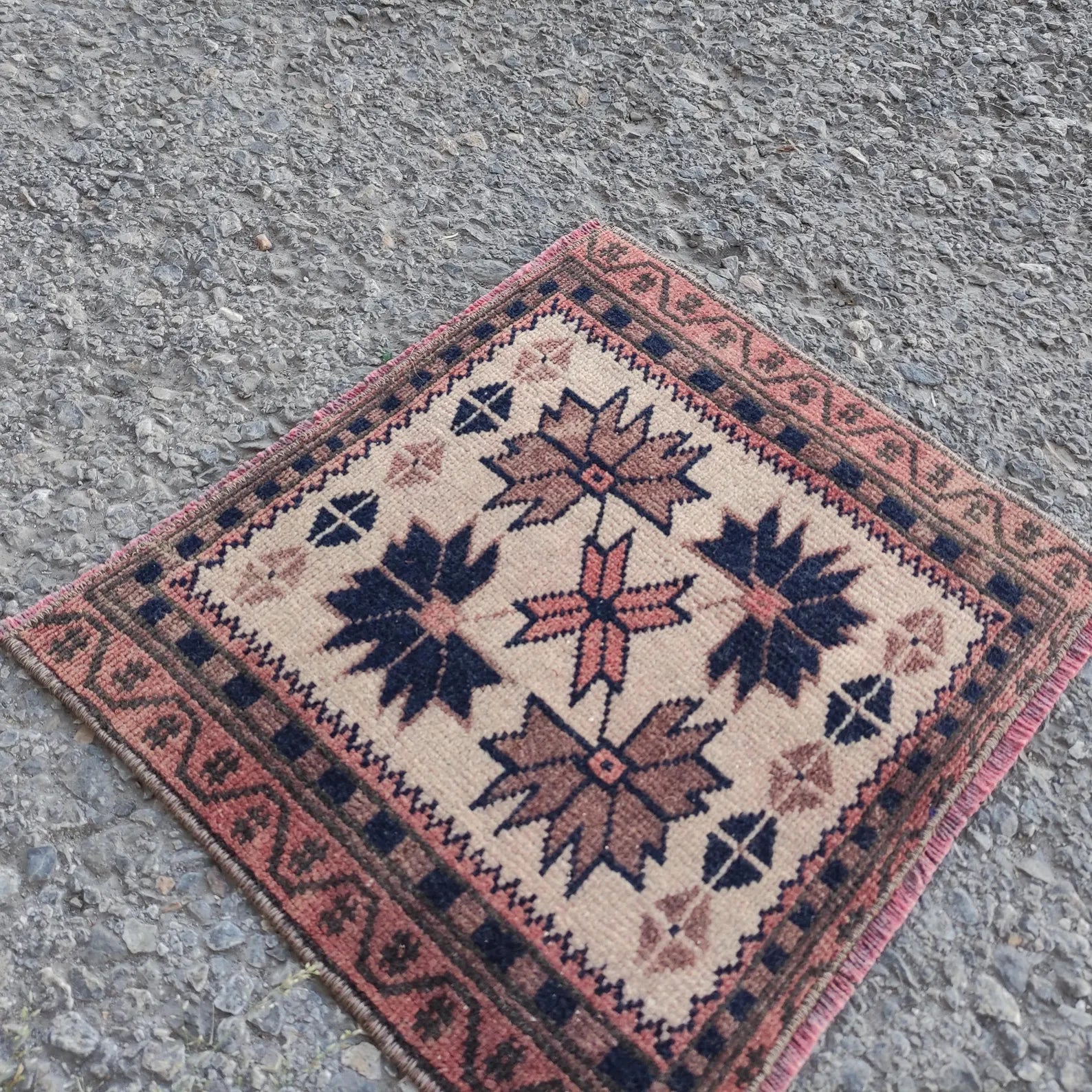 Vintage Turkish Mini Rug 1.4 x 1.2 ft