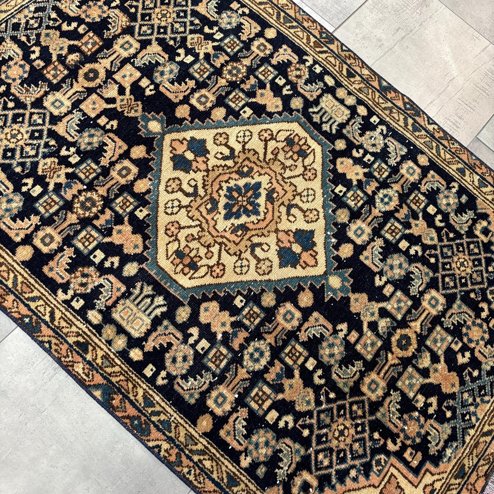 Vintage Persian Accent Area Rug 3 x 4.5 ft