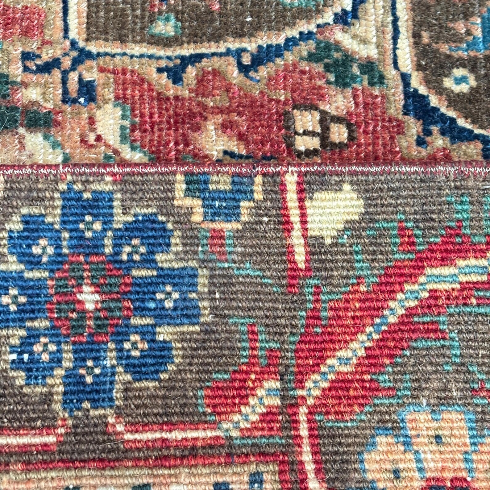 Vintage Persian Accent Area Rug 3.4 x 5.1 ft