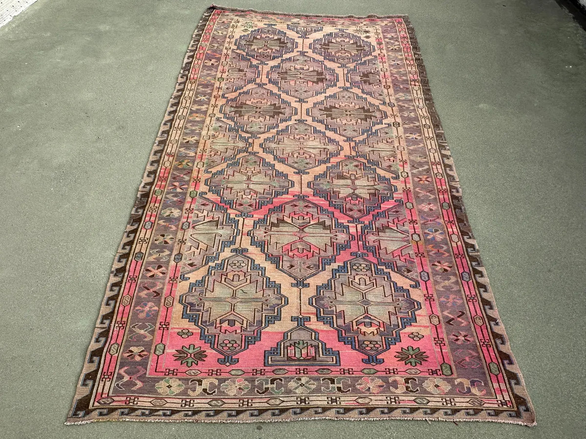 Vintage Soumak Accent Area rug 5.6 x 10.7 ft