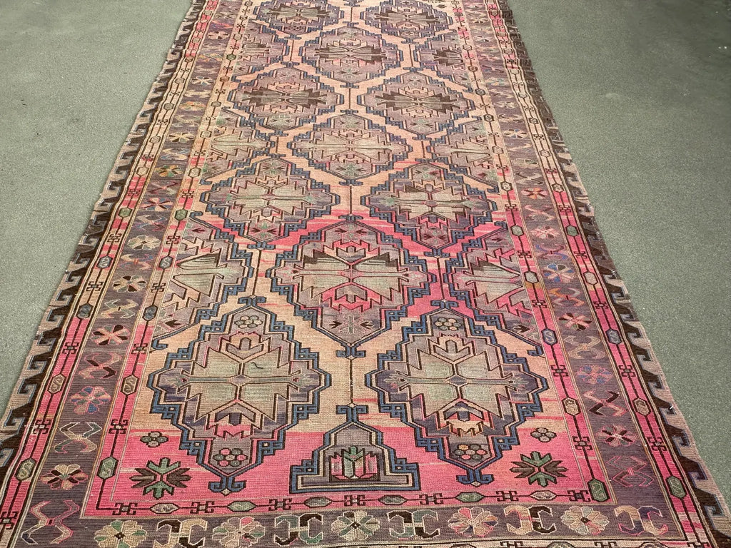 Vintage Soumak Accent Area rug 5.6 x 10.7 ft