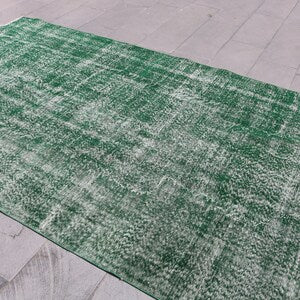 XL Vintage Turkish Accent Area rug 5.7 x 9.6 ft