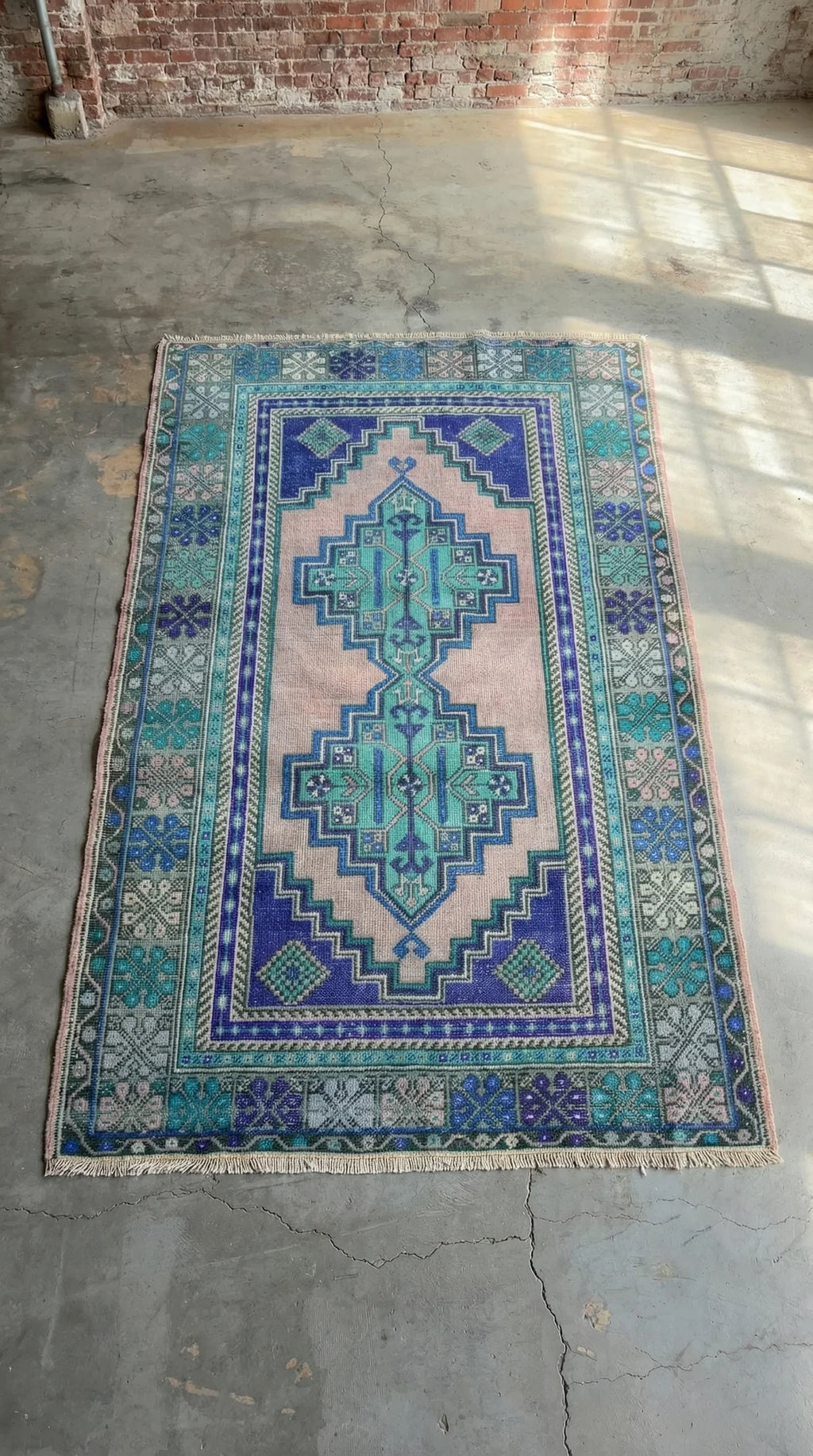 Vintage Turkish Accent Area rug 3.7 x 6 ft