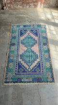 Vintage Turkish Accent Area rug 3.7 x 6 ft