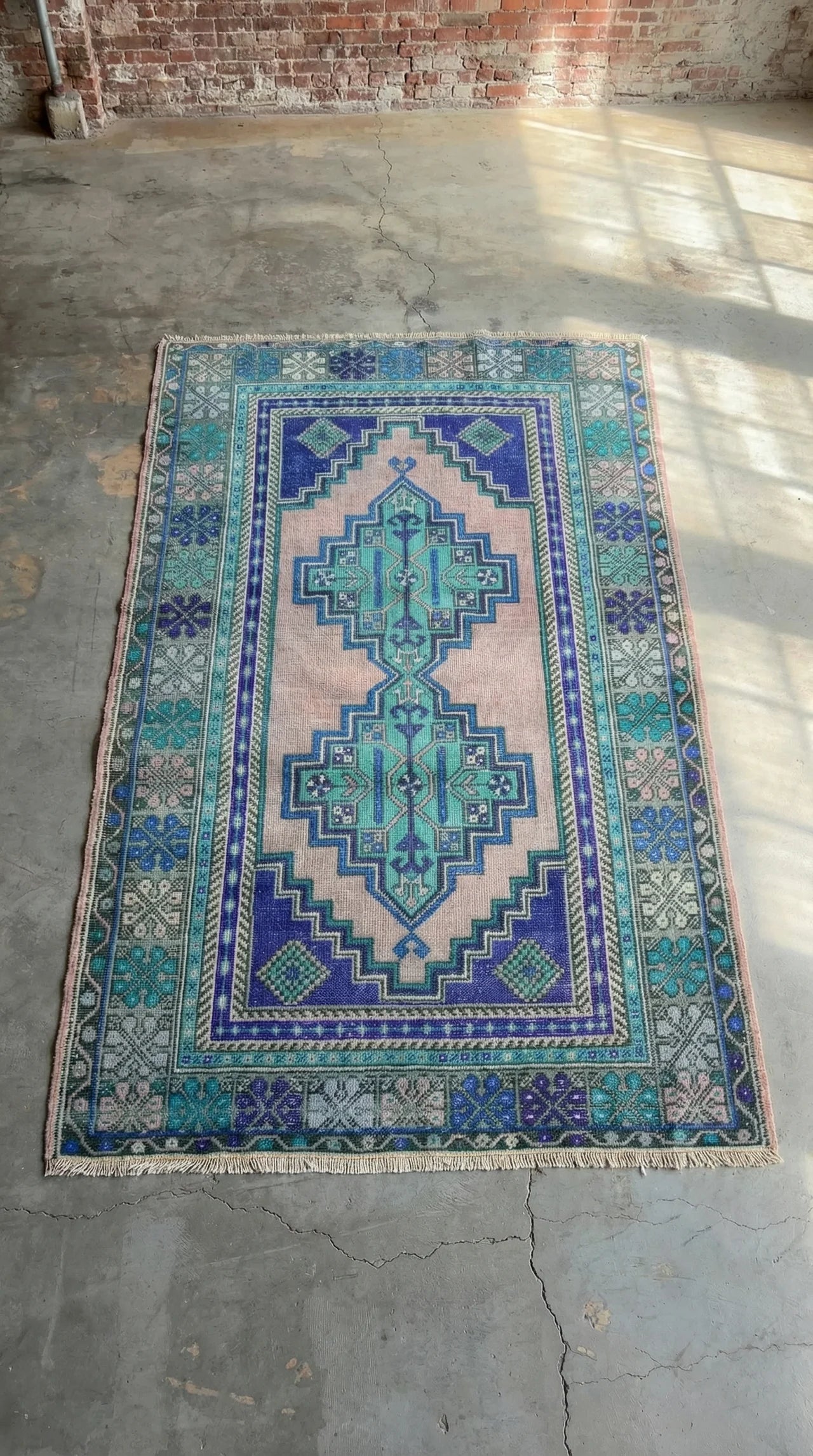 Vintage Turkish Accent Area rug 3.7 x 6 ft