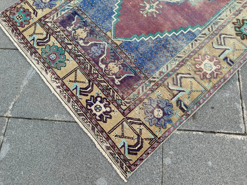 Vintage Turkish Accent Area rug 3 x 5.5 ft